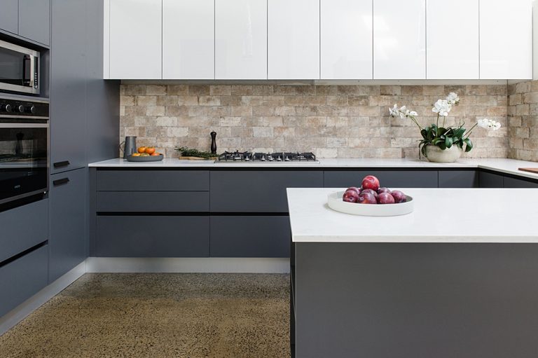 Handle free grey kitchen