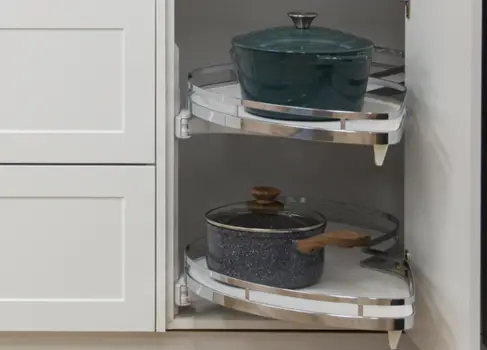 pull out le mans corner unit with grey and green pots