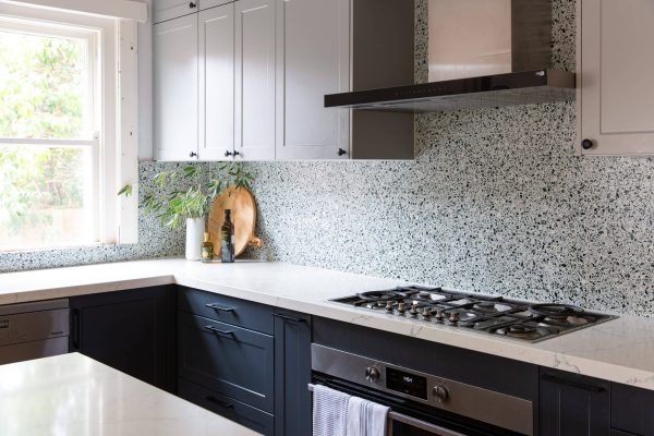 U shaped shaker style kitchen featuring Terril and Pewter colour kitchen cabinetry
